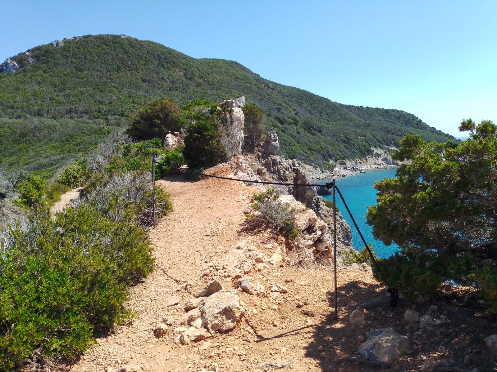 Completata nell’Isola del Giglio e a Giannutri la manutenzione dei sentieri gestiti dal Parco